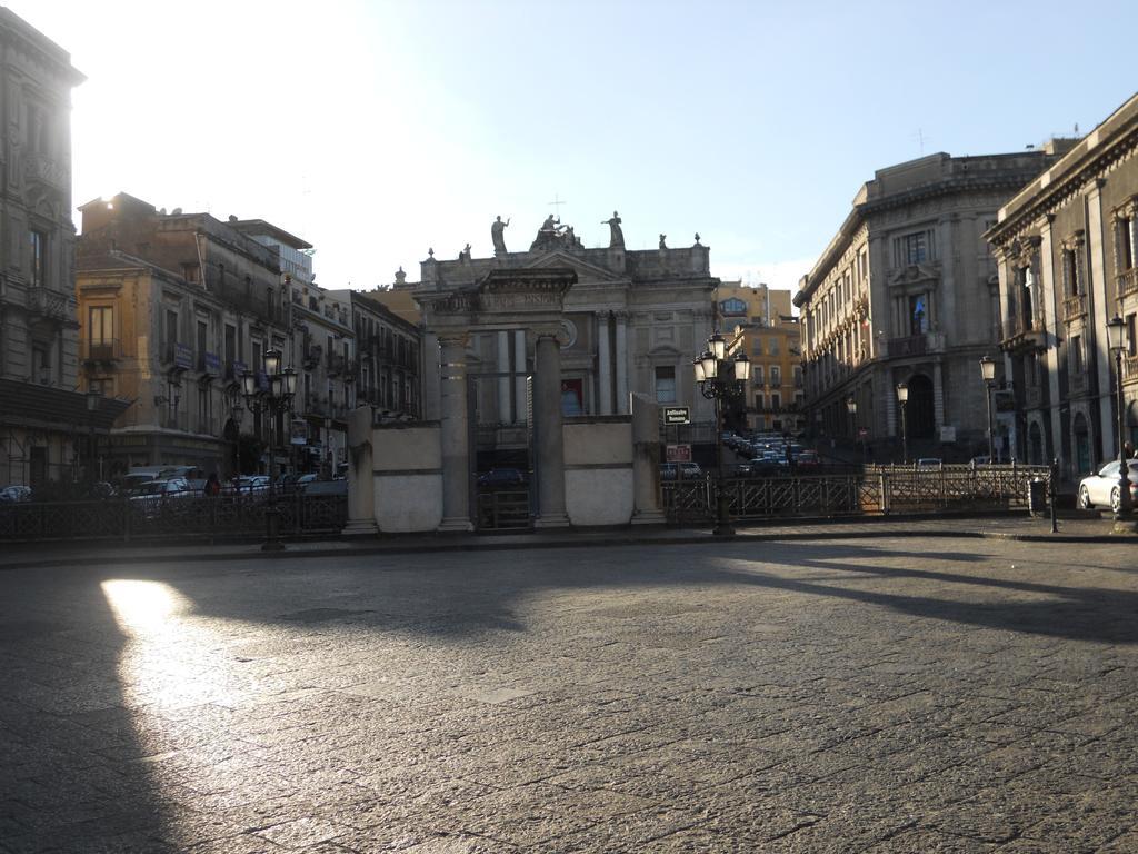 Catania Crossing B&B - Rooms & Comforts Eksteriør bilde