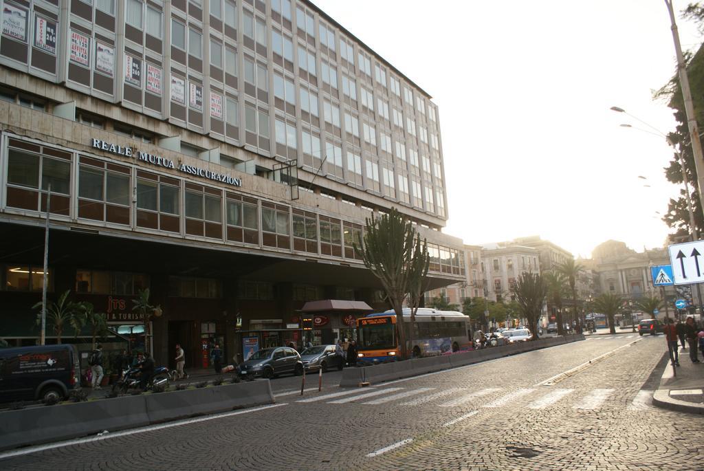 Catania Crossing B&B - Rooms & Comforts Eksteriør bilde