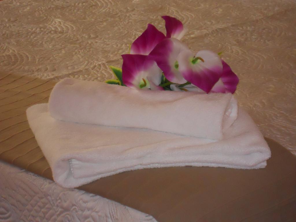 Catania Crossing B&B - Rooms & Comforts Eksteriør bilde