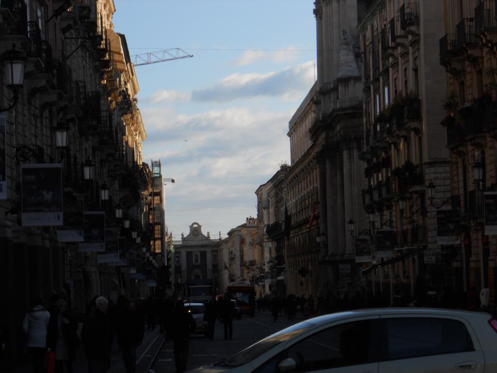 Catania Crossing B&B - Rooms & Comforts Eksteriør bilde