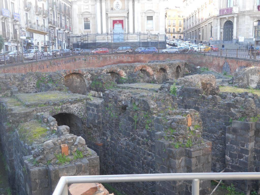 Catania Crossing B&B - Rooms & Comforts Eksteriør bilde